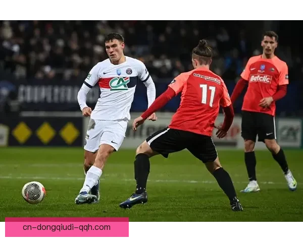 曼托瓦完胜切辛纳三球获胜展现强劲攻防实力 曼托瓦完胜切辛纳三球获胜展现强劲攻防实力